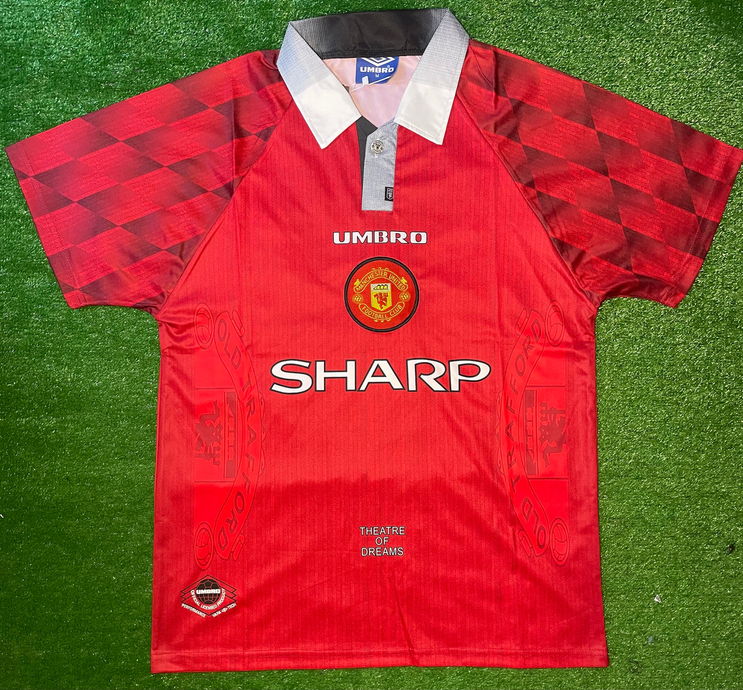 Manchester United Cantona Retro Jersey Fan Version