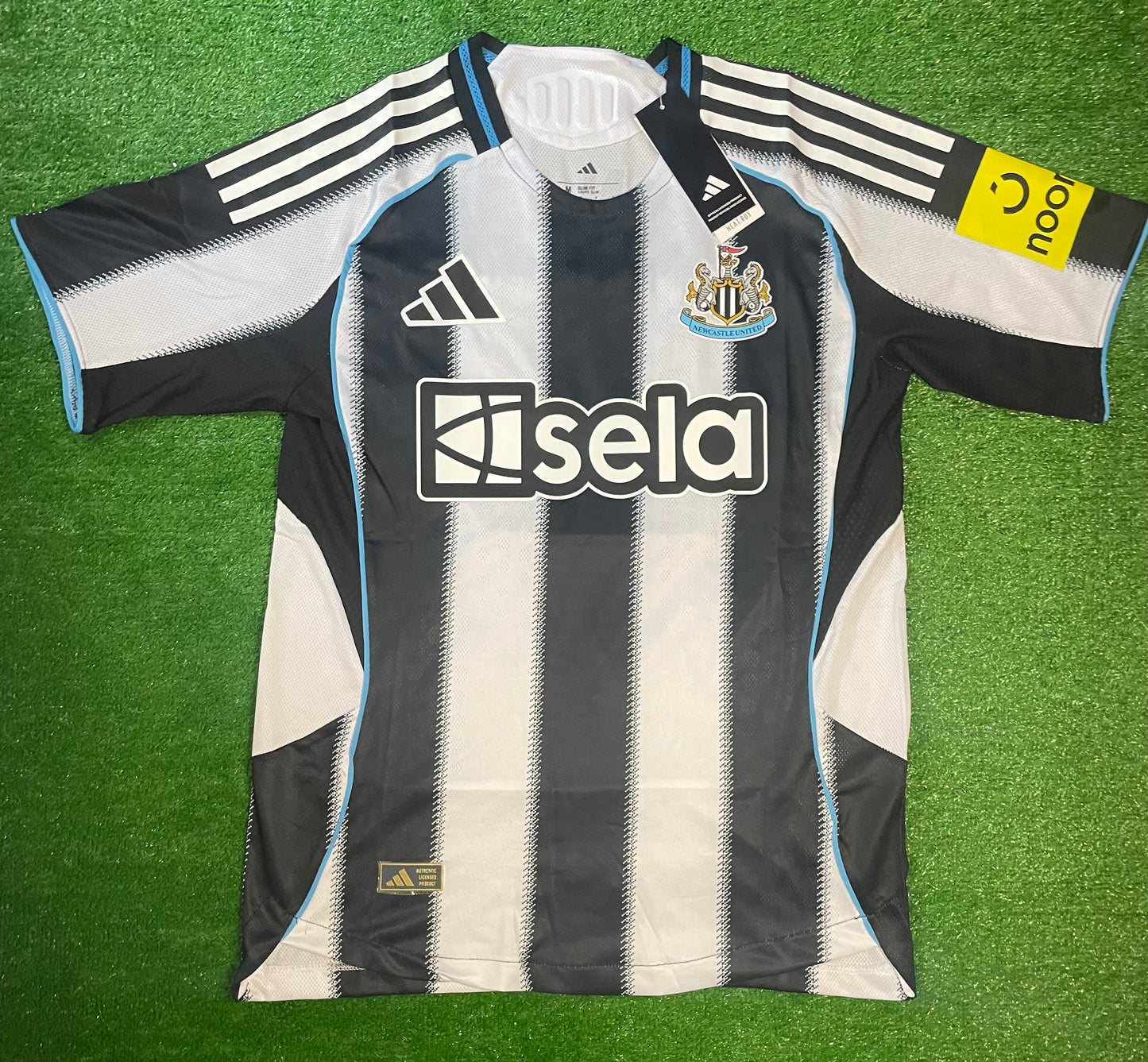 Newcastle United Home Jersey 2025/26 Elanga Player Version