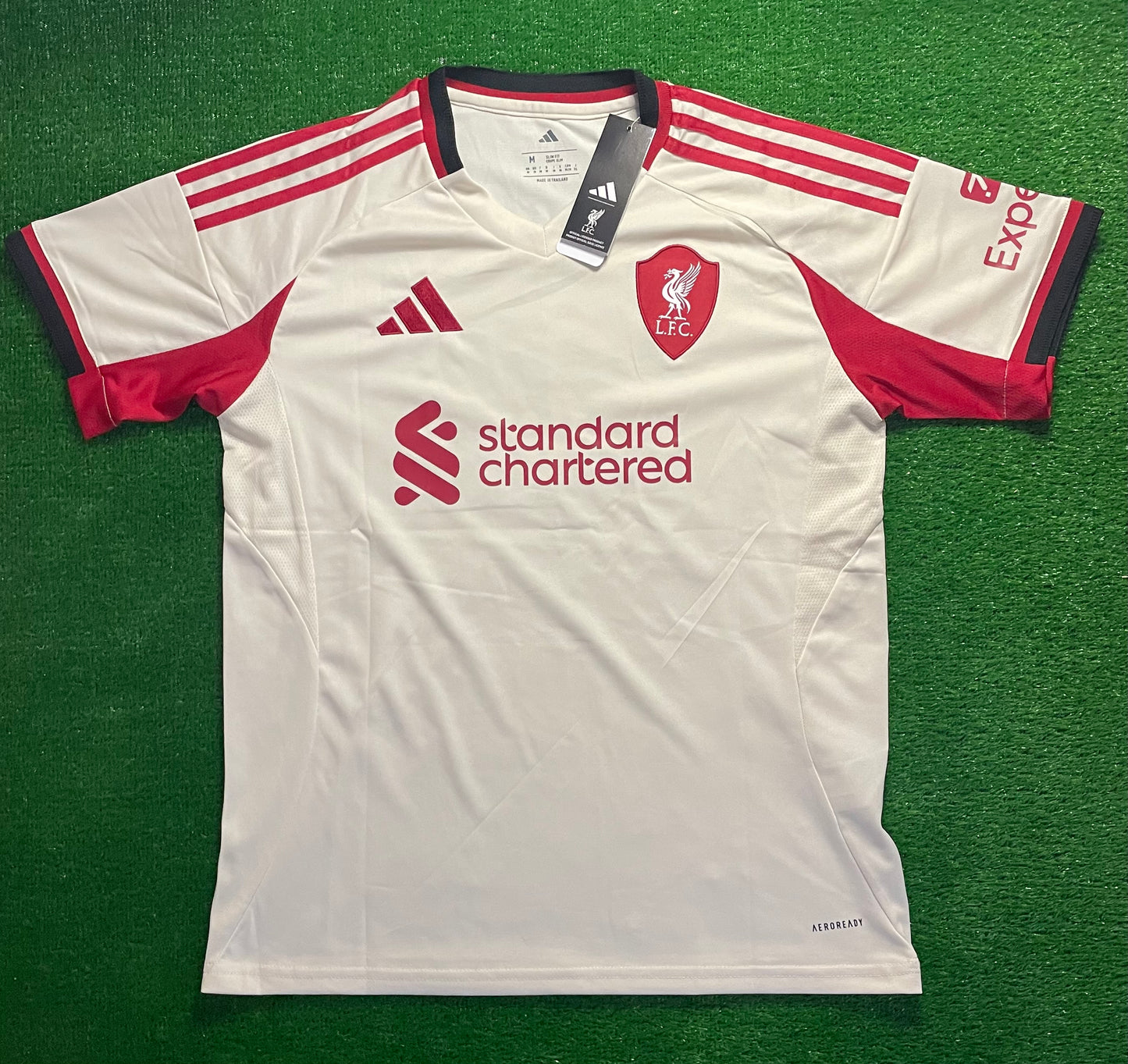 Liverpool Away Kit 25/26 Isak Fan Version