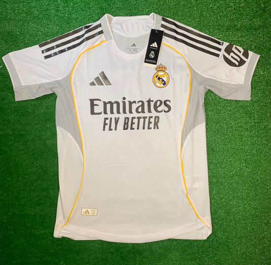 Real Madrid Home Jersey 2026 – Vinicius Jr  Player Version